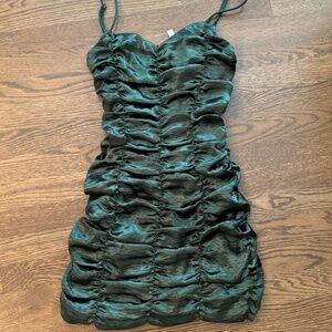 LUCY IN THE SKY shirred green dress size SMALL Homecoming Beautiful